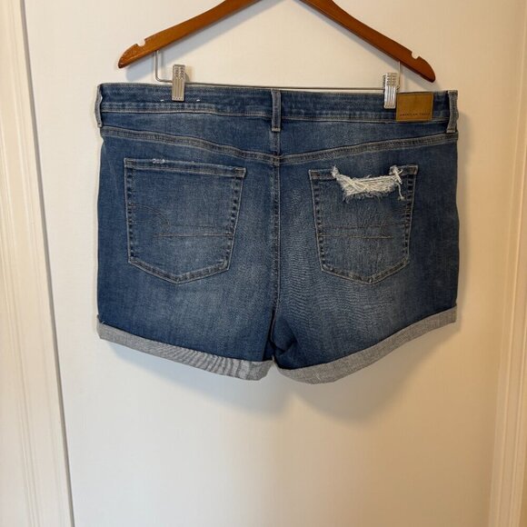 American Eagle Next Level Stretch Midi Jean Shorts Size 20 Summer Denim Western - Picture 6 of 9